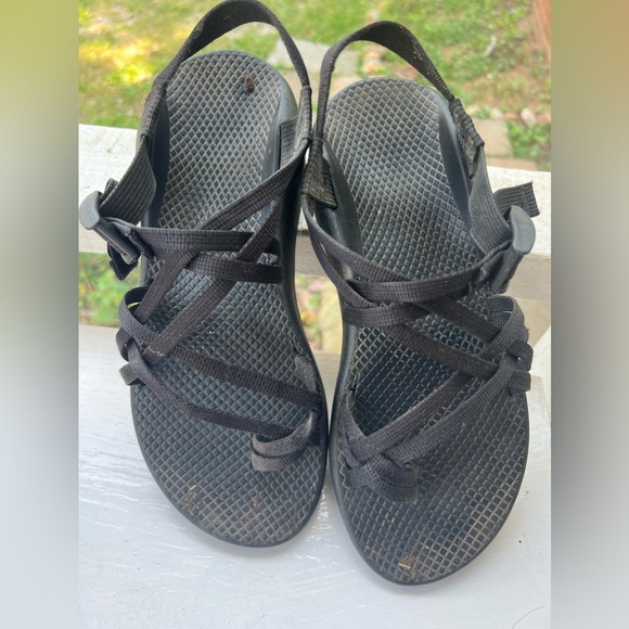Chacos Black size 9 - Picture 4 of 13